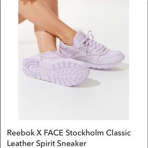 VIOLET REEBOKS
